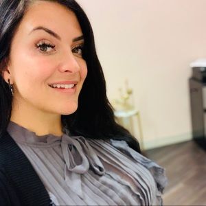 Meet your Posher, Carly